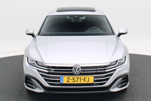 Volkswagen Arteon (2023) thumbnail 4
