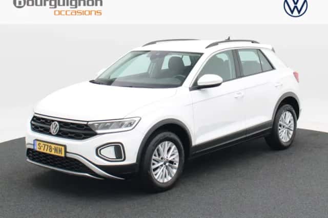 Volkswagen T-Roc (2022) thumbnail 1