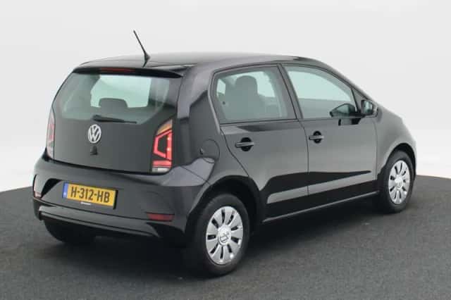 Volkswagen Up! (2020) thumbnail 2