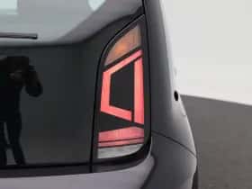 Volkswagen Up! (2020) thumbnail 14