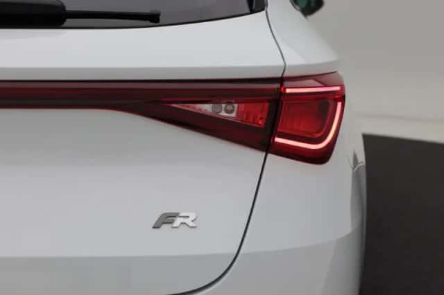 SEAT Leon Sportstourer (2023) thumbnail 15
