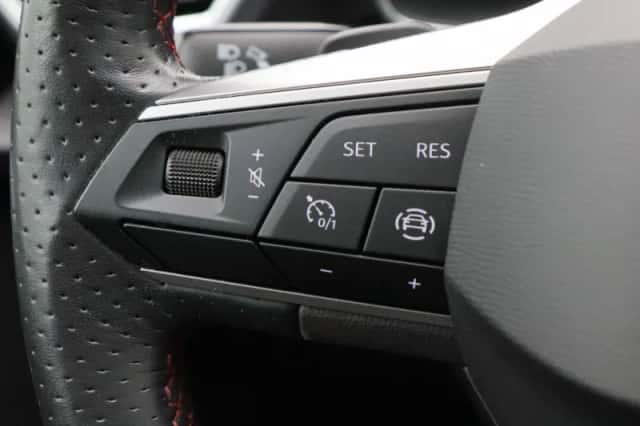 SEAT Leon Sportstourer (2023) thumbnail 23