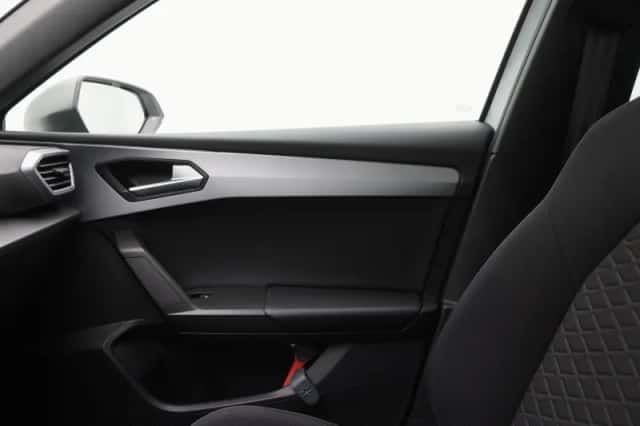 SEAT Leon Sportstourer (2023) thumbnail 32