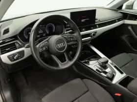 Audi A4 (2019) thumbnail 3