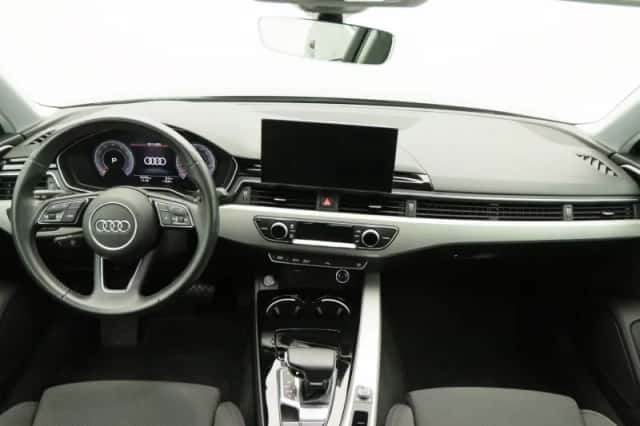 Audi A4 (2019) thumbnail 35