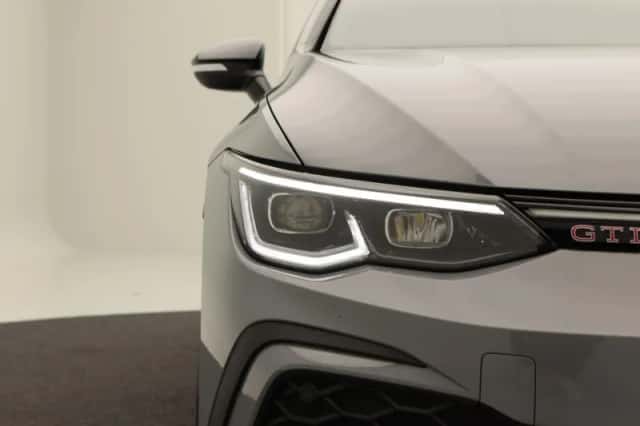 Volkswagen Golf (2023) thumbnail 12