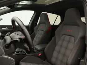 Volkswagen Golf (2023) thumbnail 18