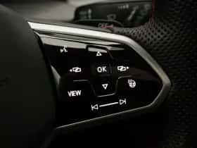 Volkswagen Golf (2023) thumbnail 27