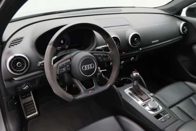 Audi RS3 (2020) thumbnail 3