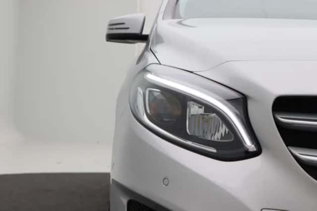 Mercedes-Benz B-Klasse (2017) thumbnail 11