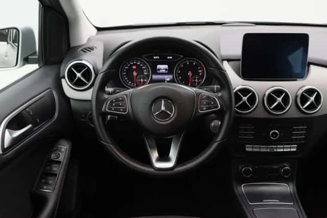 Mercedes-Benz B-Klasse (2017) thumbnail 3