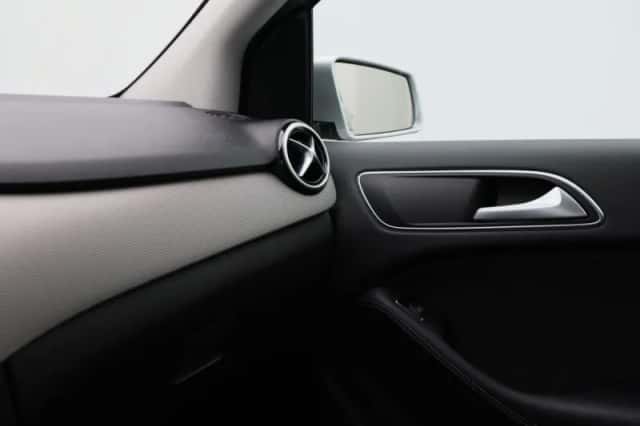 Mercedes-Benz B-Klasse (2017) thumbnail 31