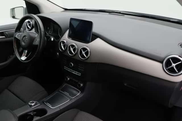 Mercedes-Benz B-Klasse (2017) thumbnail 36