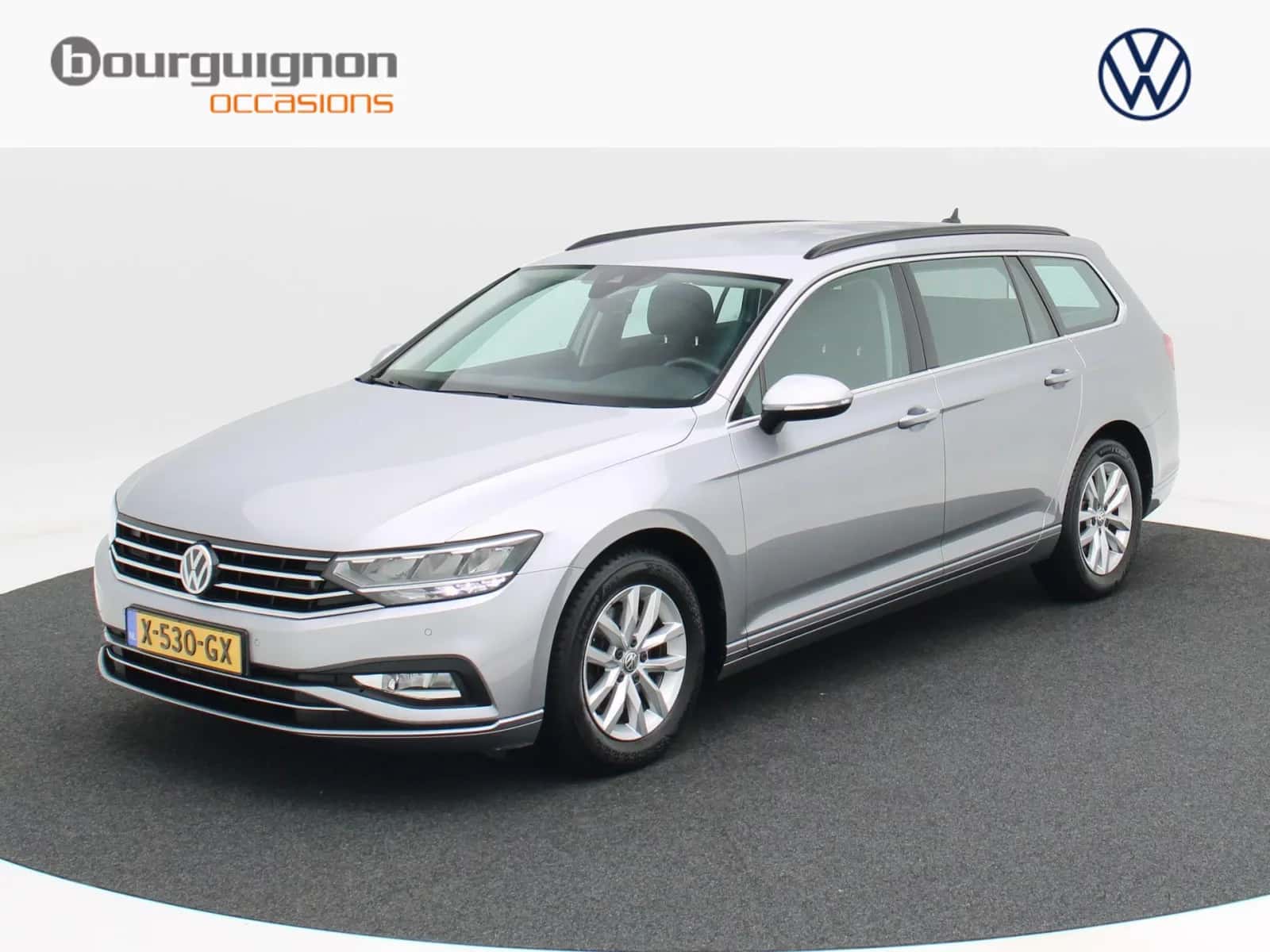 Volkswagen Passat (2020) — foto 1
