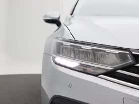 Volkswagen Passat (2020) thumbnail 11