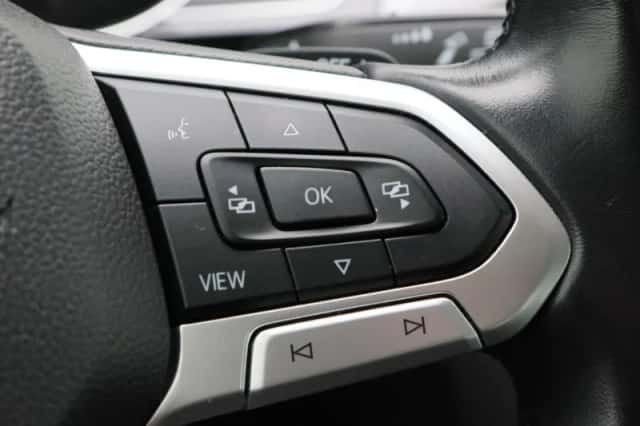 Volkswagen Passat (2020) thumbnail 13