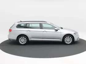 Volkswagen Passat (2020) thumbnail 8
