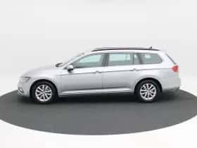 Volkswagen Passat (2020) thumbnail 9