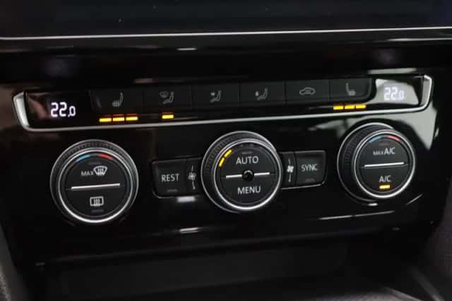 Volkswagen Passat (2020) thumbnail 10
