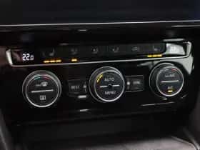 Volkswagen Passat (2020) thumbnail 10