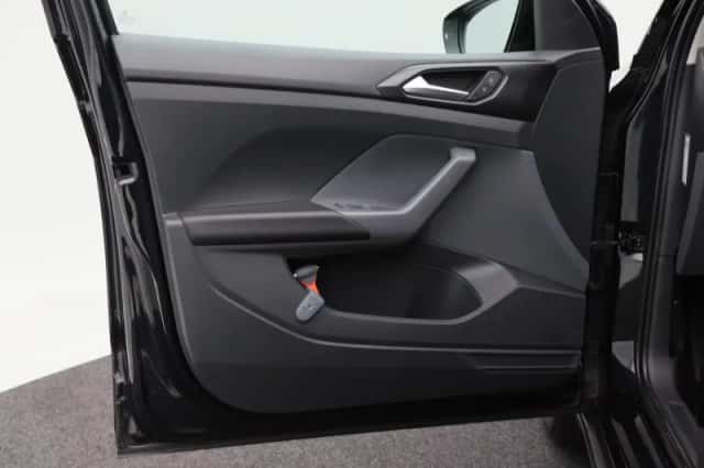 Volkswagen T-Cross (2020) thumbnail 22