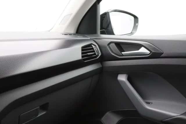 Volkswagen T-Cross (2020) thumbnail 32