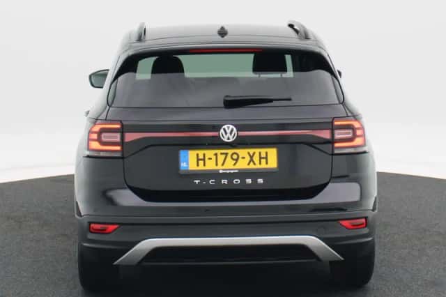 Volkswagen T-Cross (2020) thumbnail 6