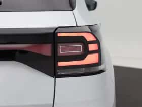 Volkswagen T-Cross (2019) thumbnail 17