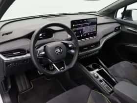 Škoda Enyaq (2023) thumbnail 3