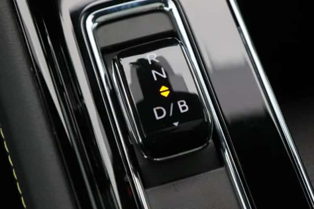 Škoda Enyaq (2023) thumbnail 35