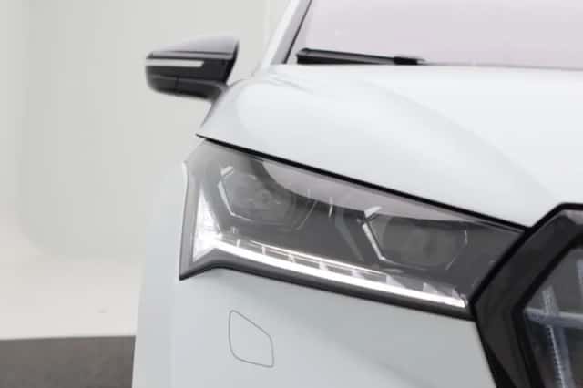 Škoda Enyaq (2023) thumbnail 10