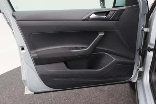 Volkswagen Taigo (2023) thumbnail 19
