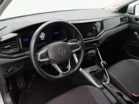 Volkswagen Taigo (2023) thumbnail 3