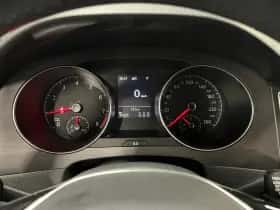 Volkswagen Golf (2019) thumbnail 19