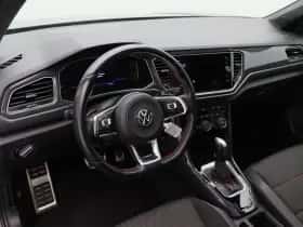 Volkswagen T-Roc (2020) thumbnail 3