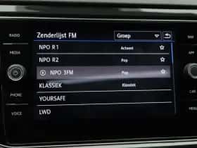 Volkswagen T-Roc (2020) thumbnail 27