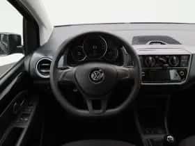 Volkswagen Up! (2018) thumbnail 25