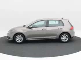 Volkswagen Golf (2017) thumbnail 9