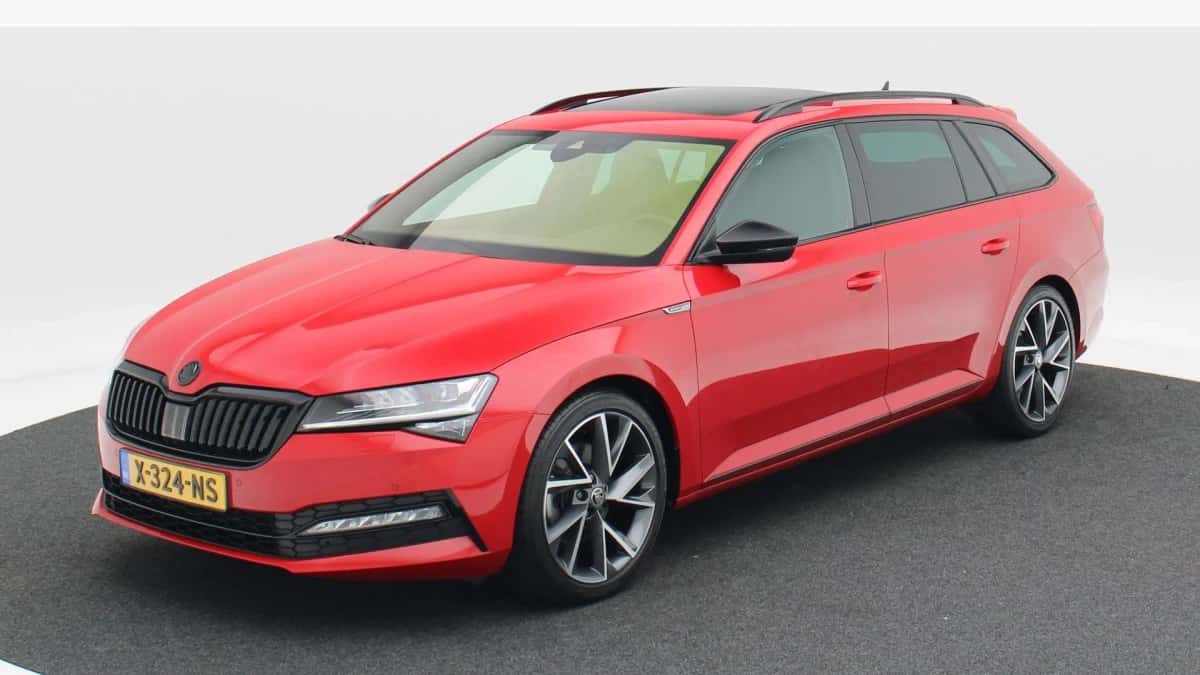 Škoda Superb (2024) — foto 1