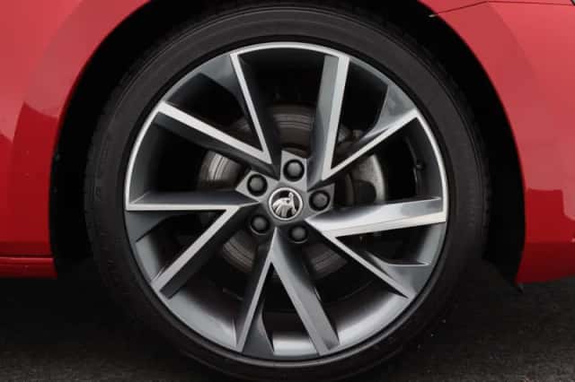 Škoda Superb (2024) thumbnail 14