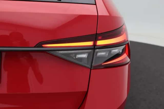 Škoda Superb (2024) thumbnail 15