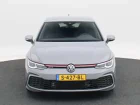 Volkswagen Golf (2022) thumbnail 4
