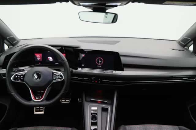 Volkswagen Golf (2022) thumbnail 34