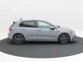 Volkswagen Golf (2022) thumbnail 7