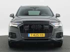 Audi Q7 (2023) thumbnail 4