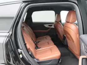 Audi Q7 (2023) thumbnail 42
