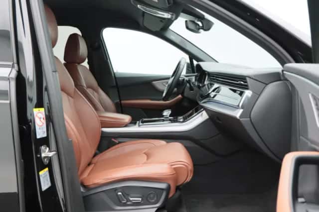 Audi Q7 (2023) thumbnail 44