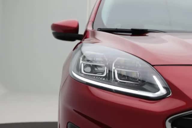 Ford Kuga (2022) thumbnail 12