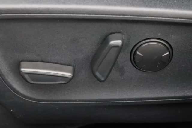 Ford Kuga (2022) thumbnail 22