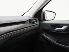 Ford Kuga (2022) thumbnail 31